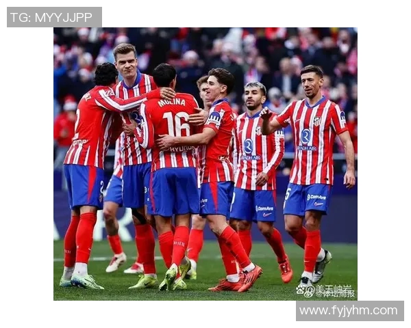 西甲争冠白热化巴萨马竞皇马三强厮杀积分差距微小